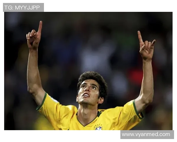 足球历史巨星分档解析 揭示不同时代球员的传奇与影响力